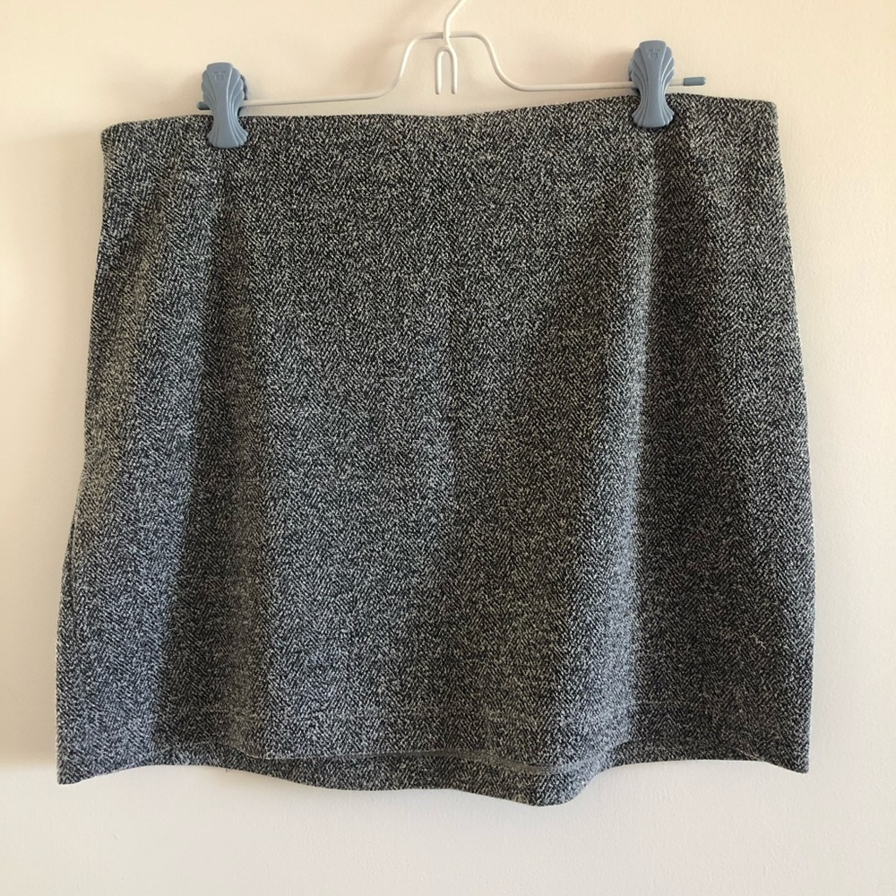 Tweed patterned skirt